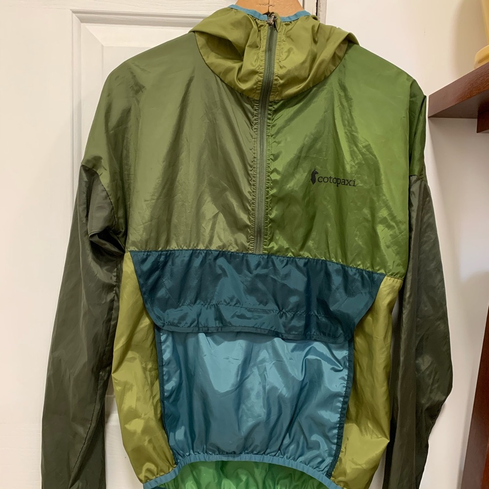 Cotopaxi Teca Windbreaker